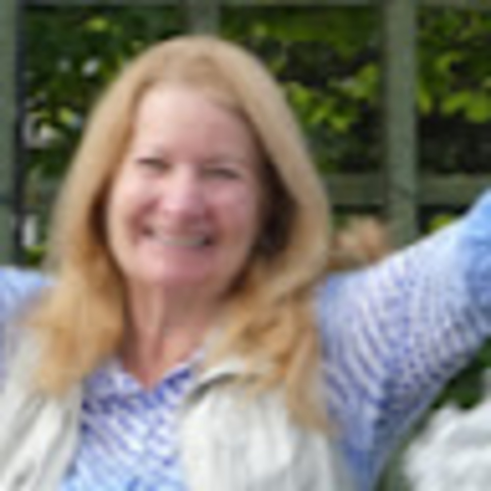 Meet your Posher, Lynnmarie